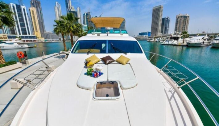 Dubai Marina Yacht Tour: What to Expect on Your Cruise
